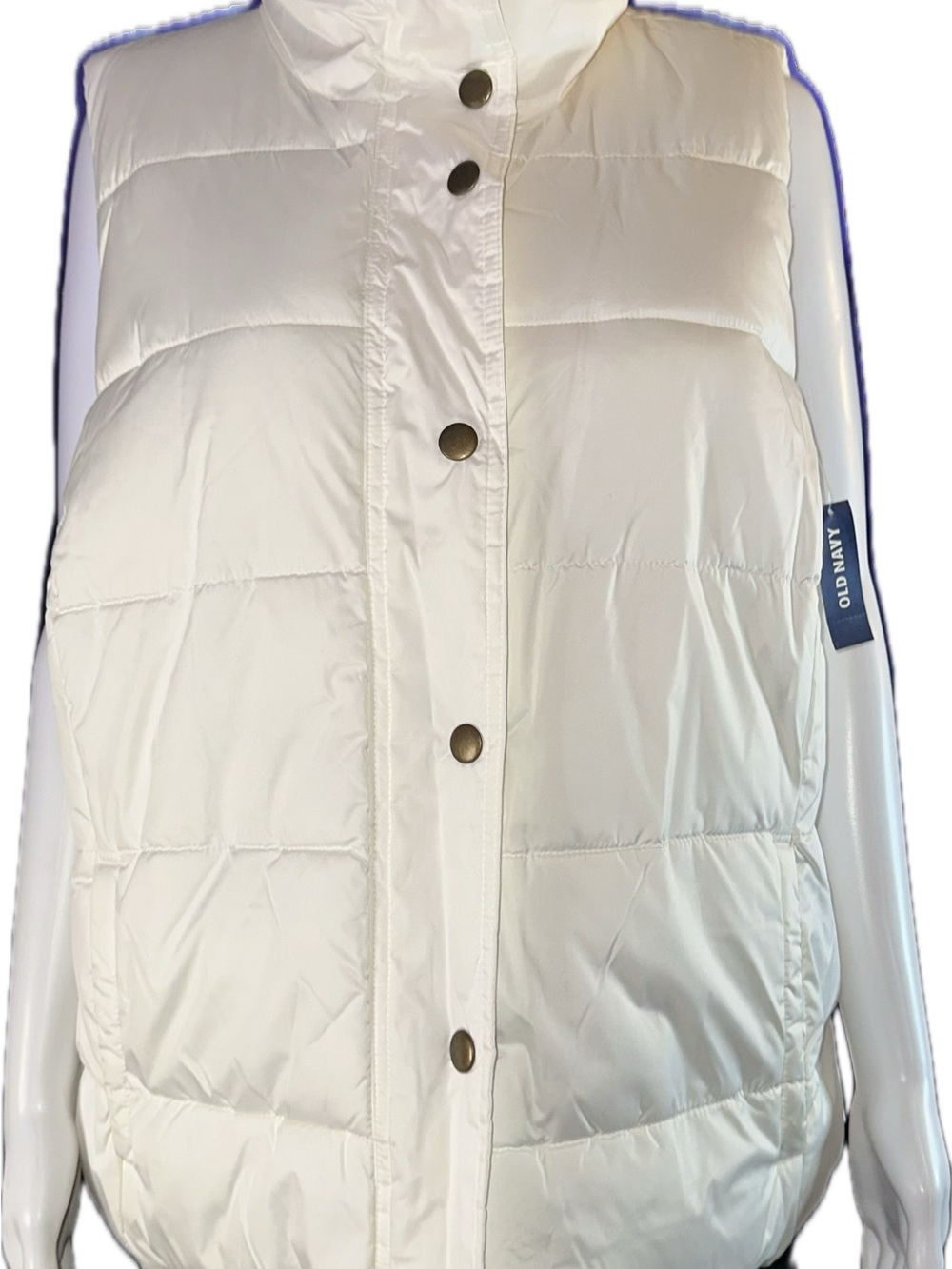 Old Navy Women's White Quilted Puffer Vest